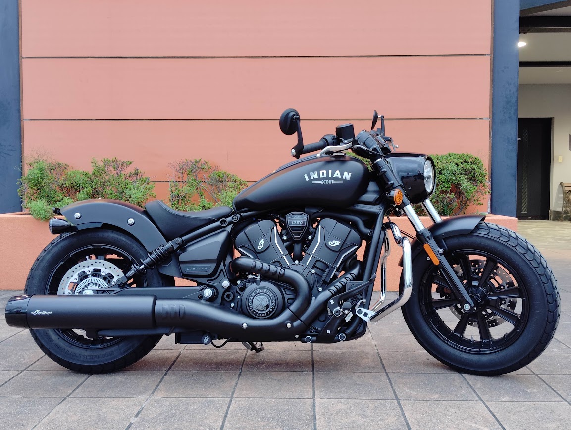 スカウトボバー　リミテッド＋テック　MY2025　ブラックスモーク 